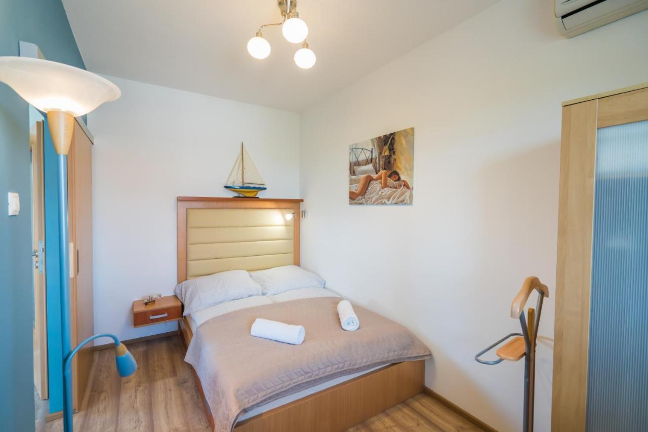 Myflat All-Season Apartment Siofok Bagian luar foto