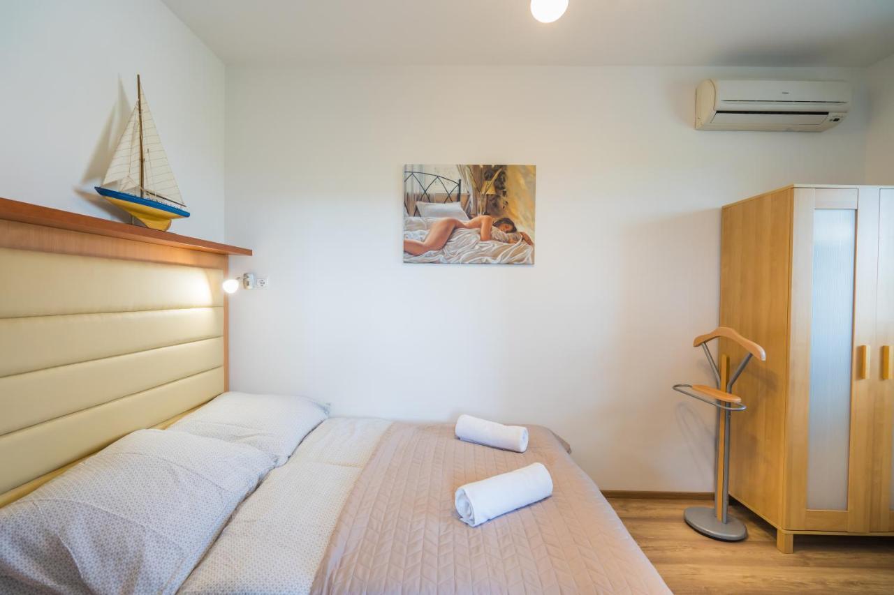 Myflat All-Season Apartment Siofok Bagian luar foto